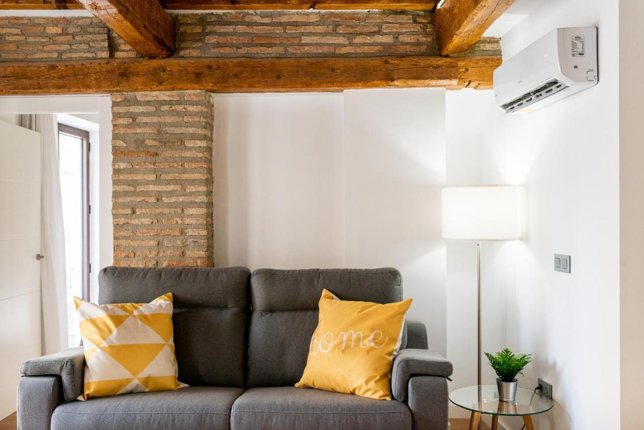 Wekey Homes Granada, Mesones Central Suites מראה חיצוני תמונה