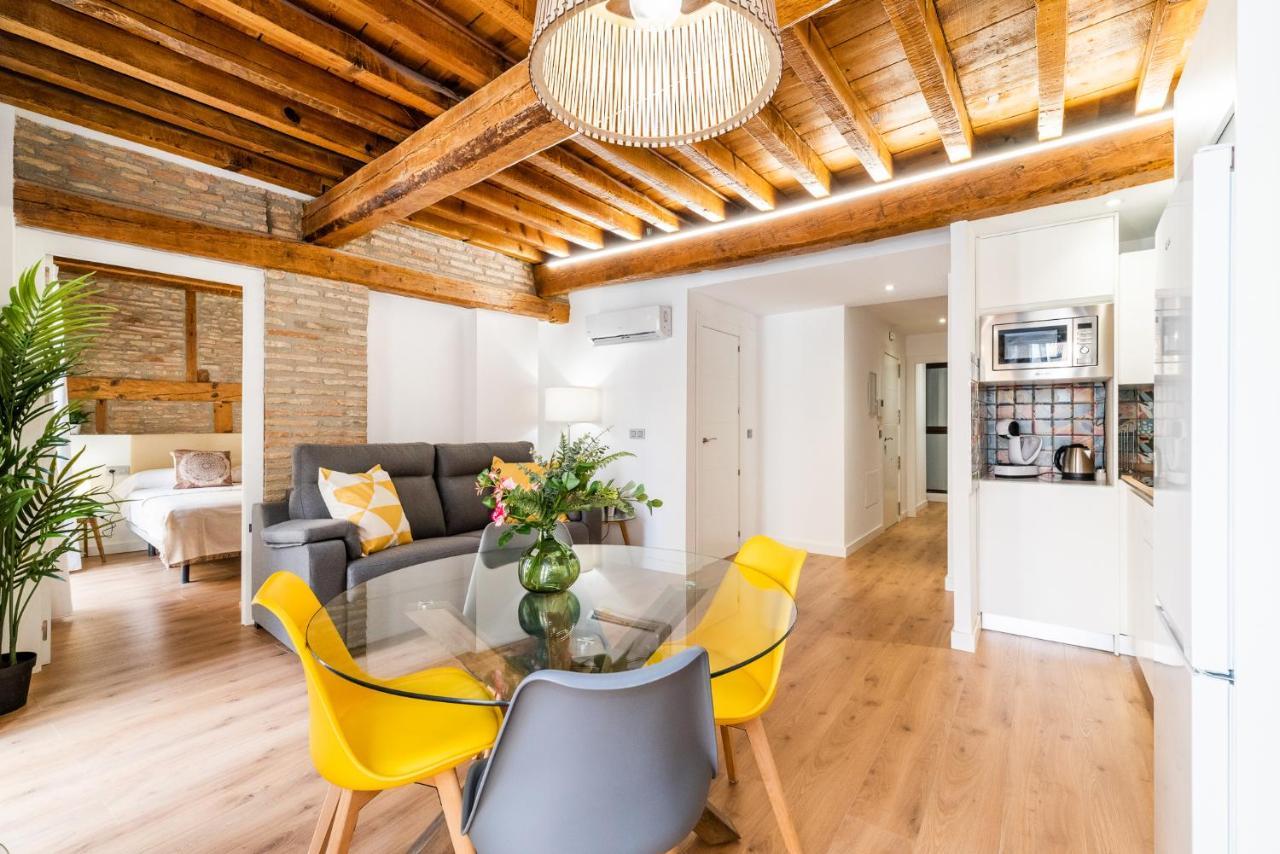 Wekey Homes Granada, Mesones Central Suites מראה חיצוני תמונה